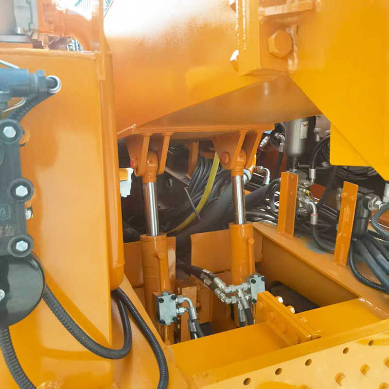 Loader Pengangkut Batubara