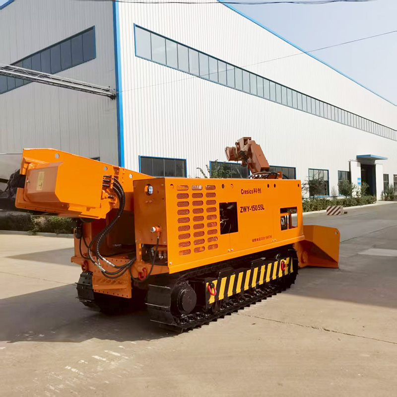 Мини-погрузчик для навоза