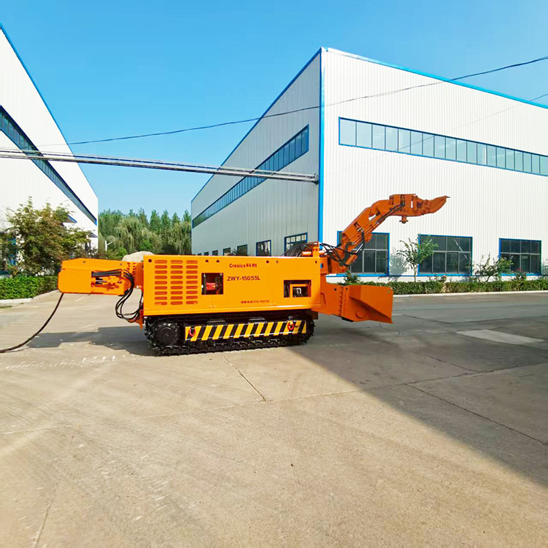 Мини-погрузчик для навоза