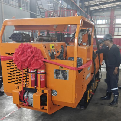 Подземный гусеничный транспортер