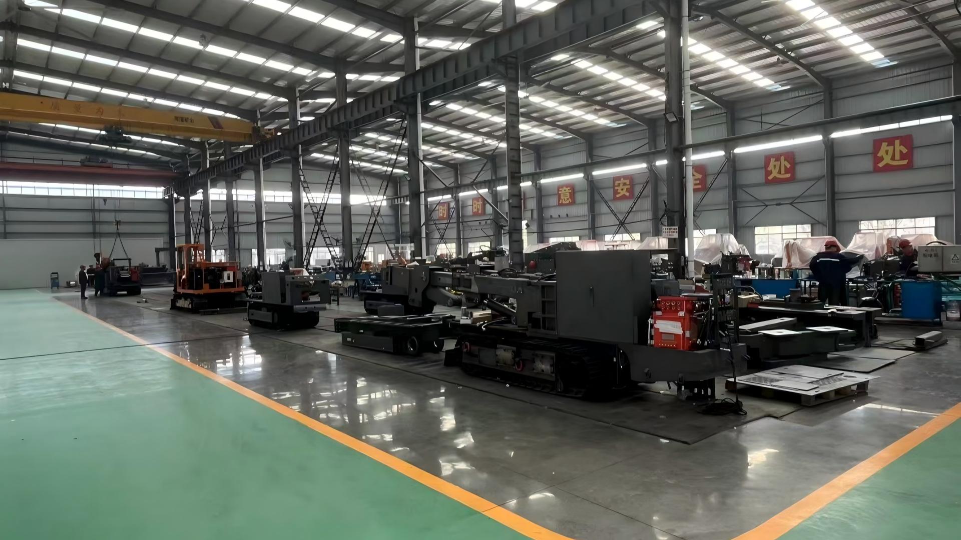 Cargador de rocas de descarga lateral de mina de carbón Cargador de rocas de descarga lateral de mina de carbón